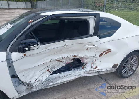 2012 Scion Tc z USA, uszkodzony, nr VIN JTKJF5C75C3033855